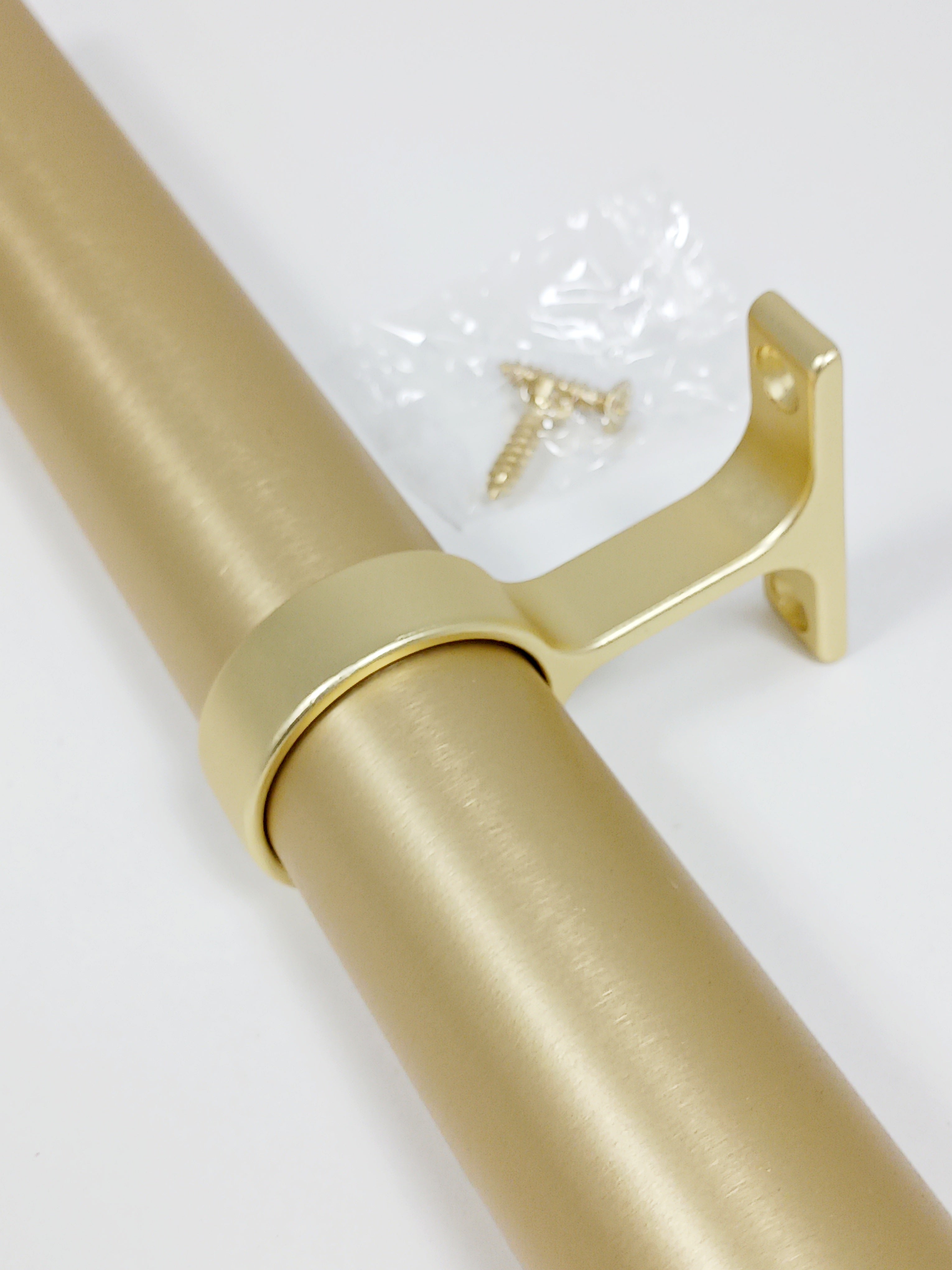 Matte Brass 1-5/16 inch closet rod center support