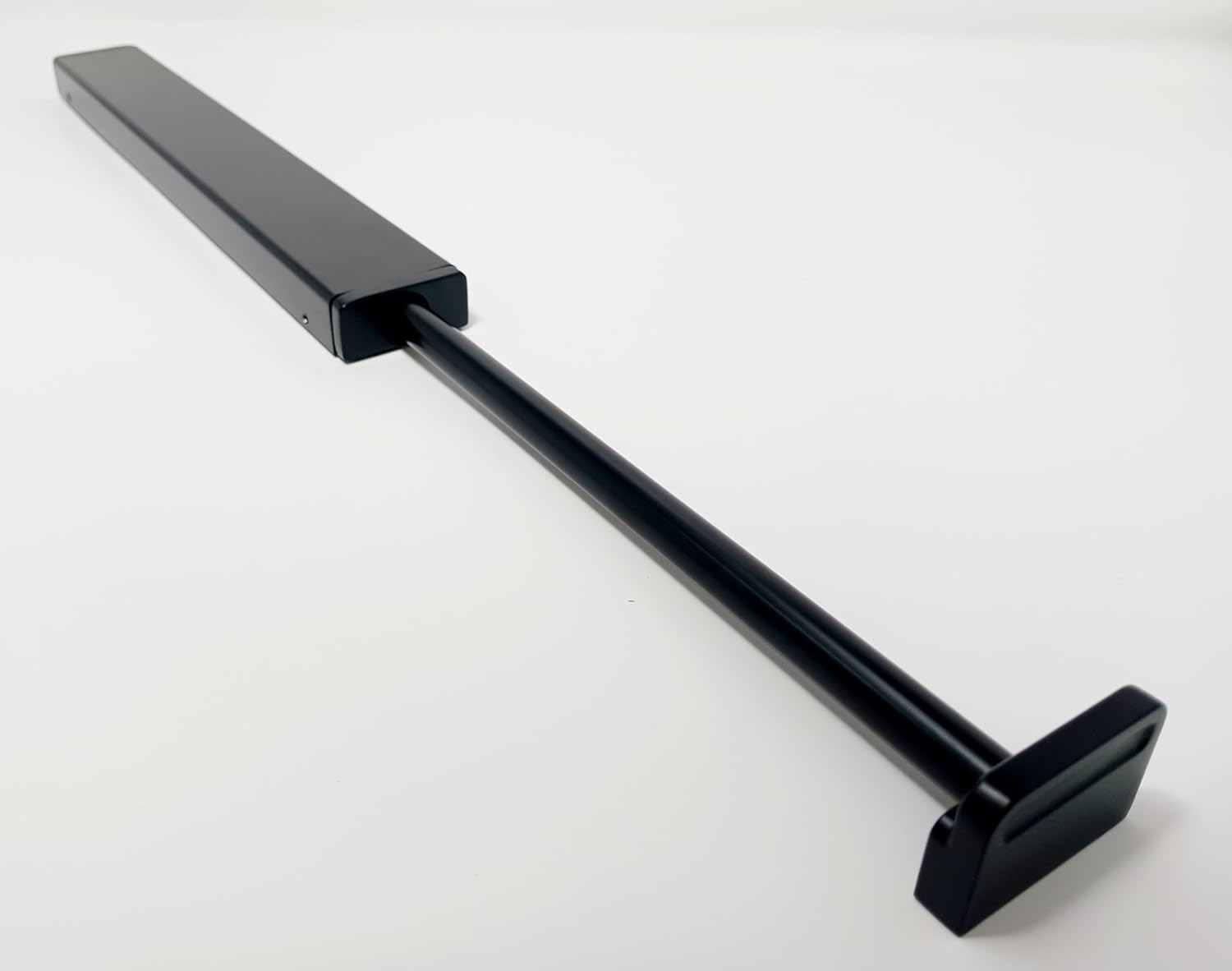 Richelieu Designer Wardrobe Reversible Closet Valet Rod with 8.5 Inch Pullout Extension