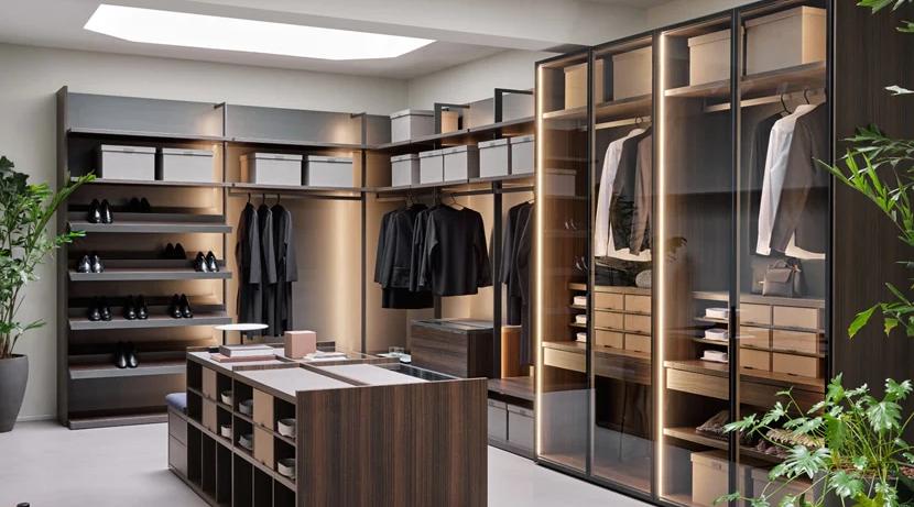 Closet Collection