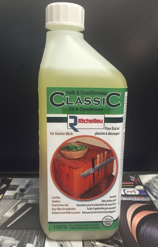 Richelieu 100% Natural Vegetable Oil and Conditioner for Wood Surfaces