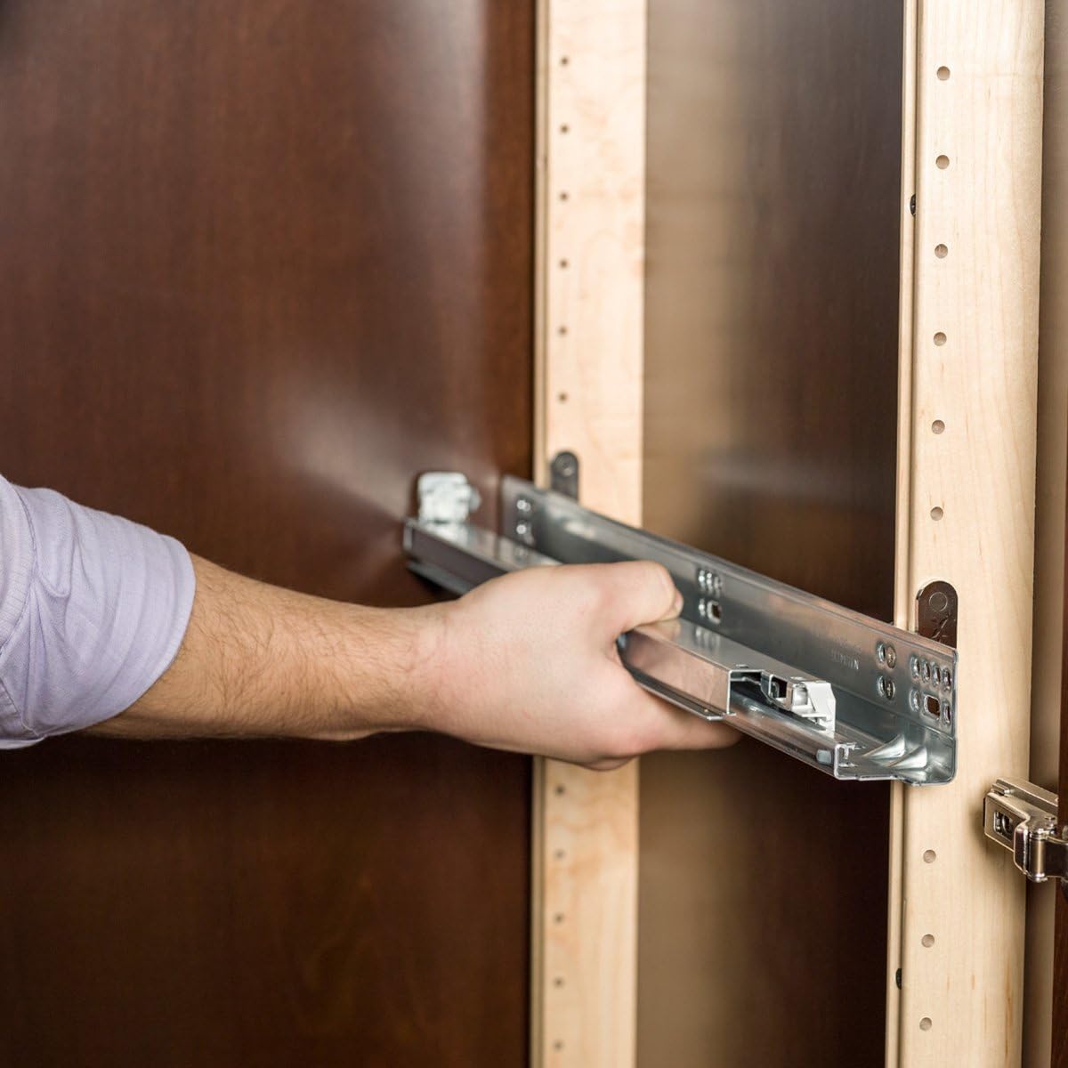 Hafele Pilaster X - Series Bracket Kit 2 - 1/2 Inch Width x 20 - 7/8 Inch Height Hardware for Standard Height - KI Home